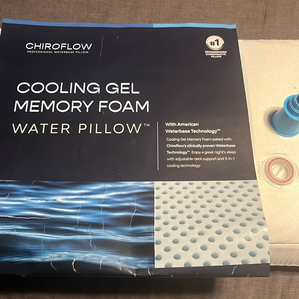 Chiroflow Cooling Memory Foam Water Pillow
